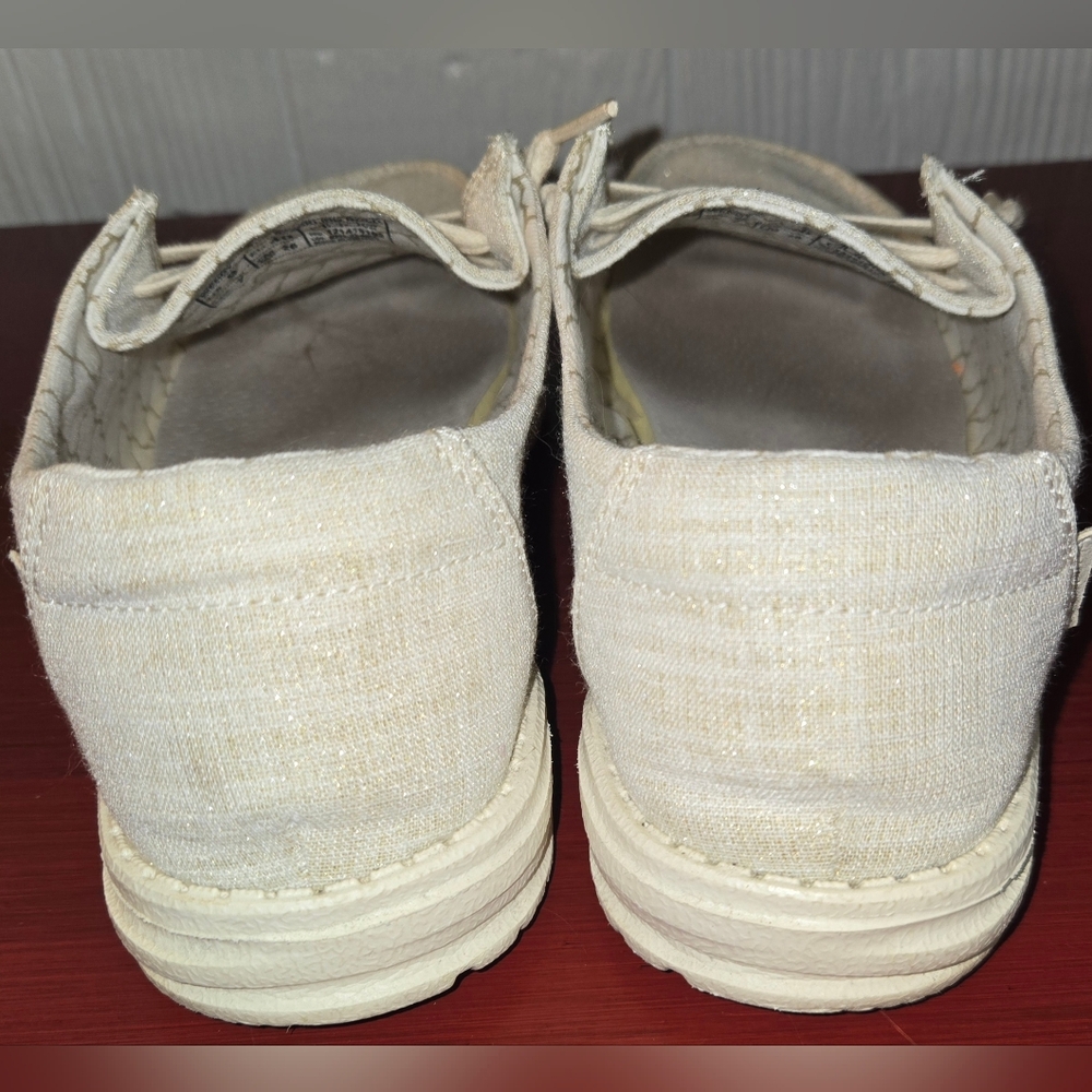 HEY DUDE WOMEN'S WENDY SPARKLING GOLD SIZE 9 | WOMEN’S SHOES | WOMEN’S LACE - Picture 9 of 10
